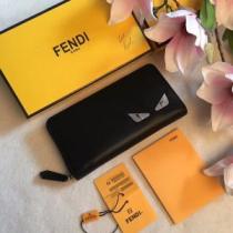 今年っぽくNEWファッション 数量限定再入荷 FENDI フェンディ長財布 18ＳＳ美品