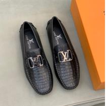 大人気新品☆LOUIS VUITTON新作靴メンズ ルイヴィトンコピー ☻☆2021カジュアルスタイル黒色
