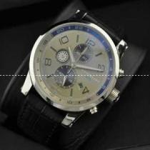 MONTBLANC モンブラン メンズ腕時計　日本製クオーツ 5針クロノグラフ 日付表示 レザー
