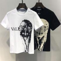 グッと大人っぽい印象に ヴァレンティノ VALENTINO Tシャツ/ティーシャツ 2色可選 2019年春夏流行ファッション