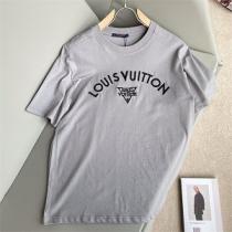 旬な着こなしが叶う人気LOUIS VUITTON ルイ ヴィトン 新作 コピー ♍ 半袖tシャツ 2色可選 タイムセール