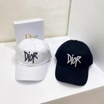 【DIOR新品】 ディオール帽子コピー ❦2021人気ランキング刺繡デザインロゴ野球帽スタイリッシュな上質アイテム