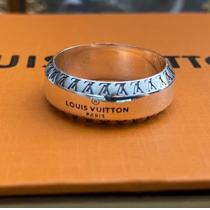 品質保証LOUIS VUITTON☆ ルイヴィトンリングコピー ⏳2021お洒落な指輪新作シルバー色使いやすい