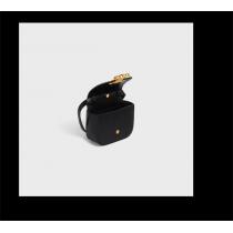 ❤️芸能人愛用❤️セリーヌバッグ CELINEコピー ♊ミニ トリオンフバッグ使いやすい黒色ショルダーバッグ