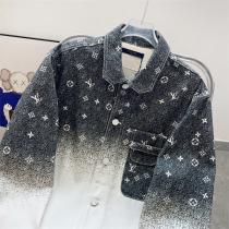 2023年 流行 ファッション LOUIS VUITTON スーパー コピー ⌚ デニムシャツ 全面プリント 星空 ヴィトン プレゼントおすすめ♪