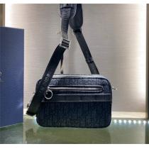 【2023人気】Dior  hommeカメラバッグ新作ディオールショルダーバッグコピー ♊収納性いい通勤バッグ